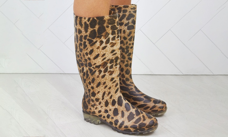 Image 2: Women's Wellington Boots