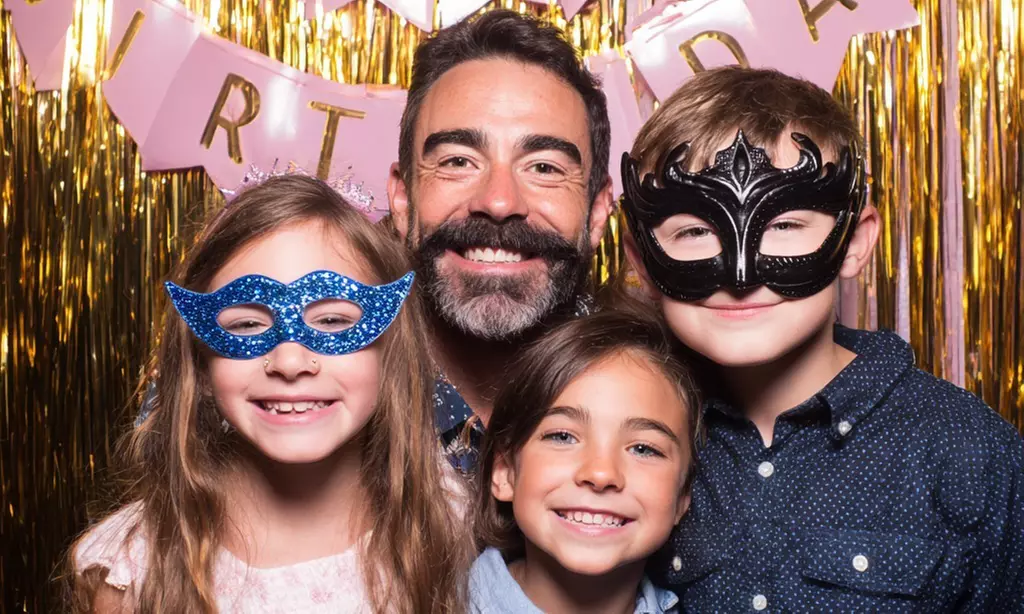 Get Marvleous Memories' 2-, 3-, or 4-Hr Photo Booth Rental with Prints,Backdrop, Setup & More (Up to 61% Off)