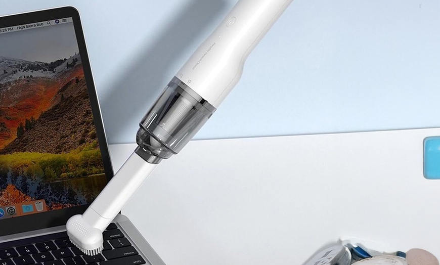 Image 1: Tragbarer Mini-Akku-Staubsauger mit Filter und 3 Düsen