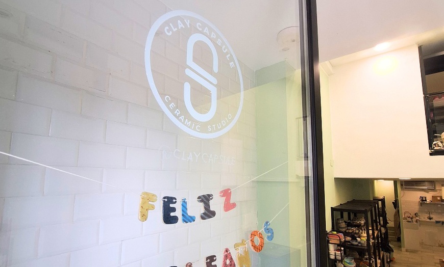 Image 7: Taller de cerámica iniciación o con vino para 1, 2 o 4 personas