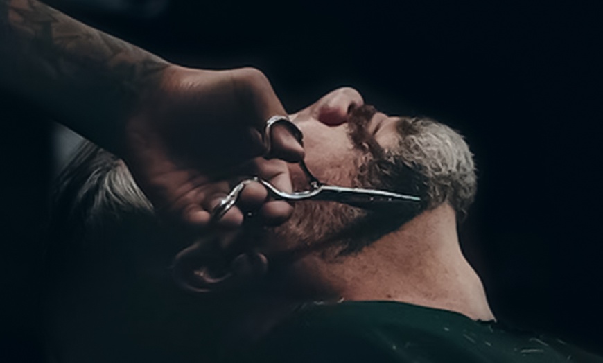 Image 5: Get a Fresh Look with Haircut and Styling Options