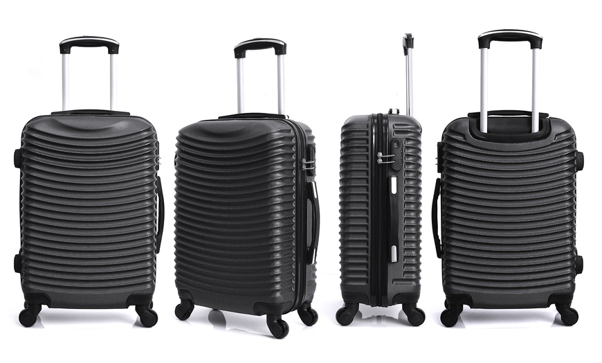 Image 2: Valise rigide Week-end moyen format HERO