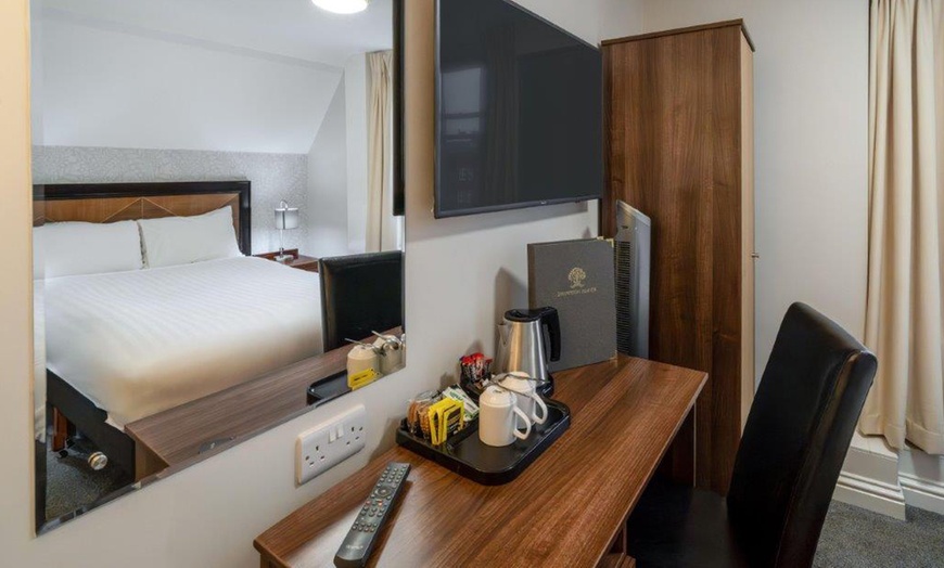 Image 17: 4* Norfolk: Standard Double or Twin Room Stay with Breakfast & More