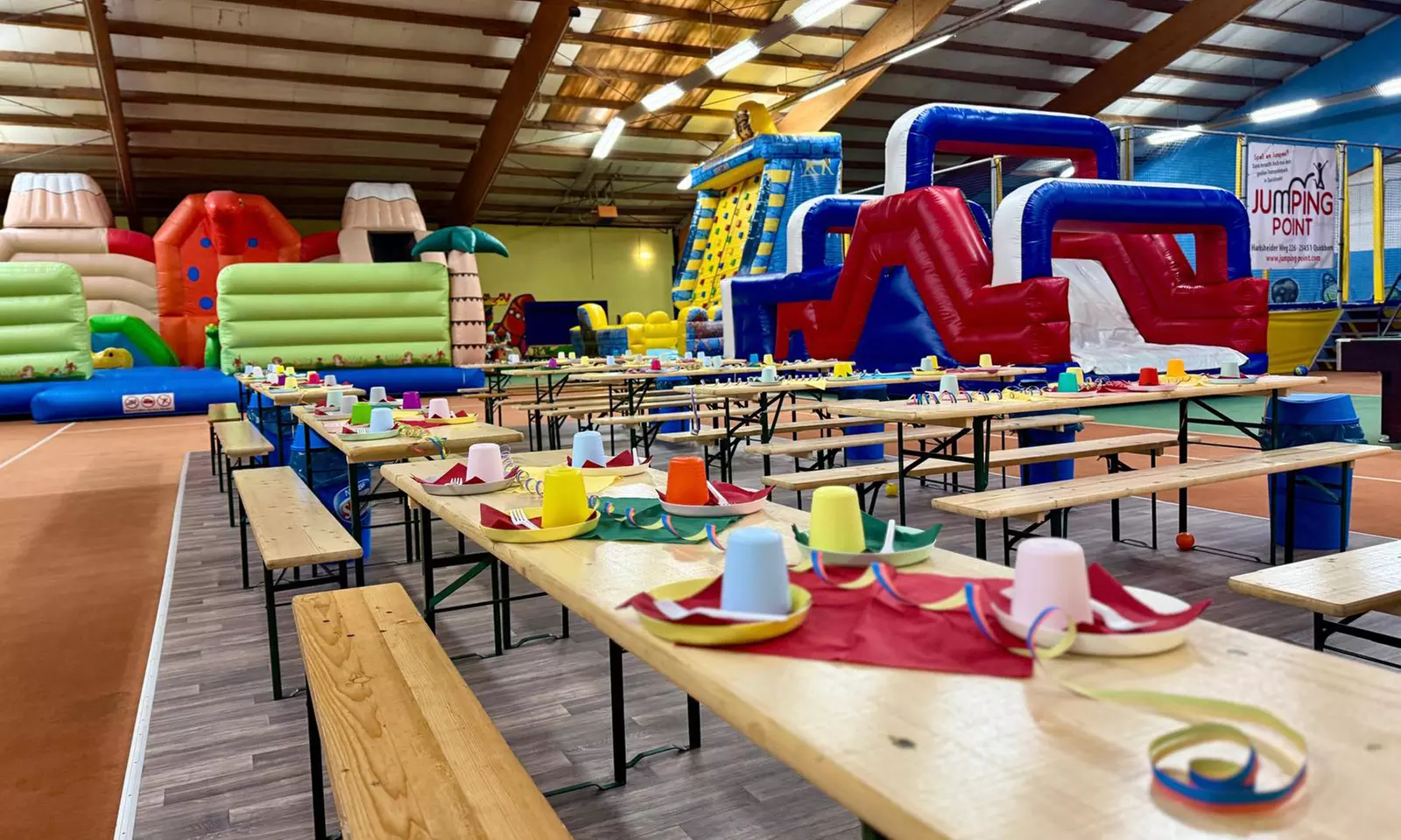 Eintrittskarte für das Kids & Play für 1 - 2 Erwachsene & 1 - 2 Kinder