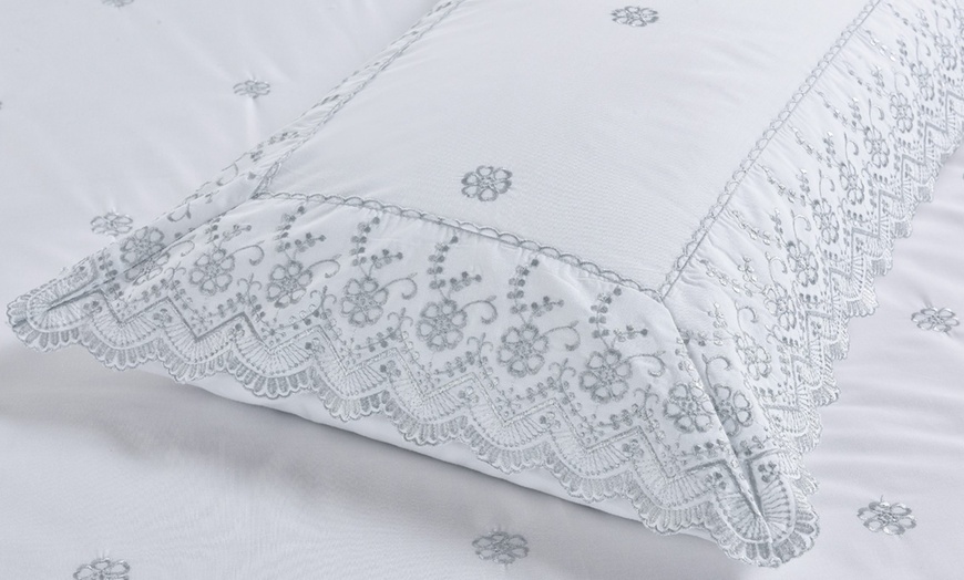 Image 5: Gabrielle Embroidered Lace Duvet Set
