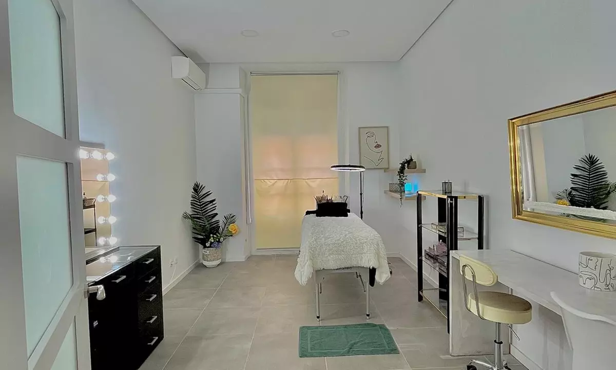 Lifting y tinte de pestañas con opción a servicios de cejas para 1