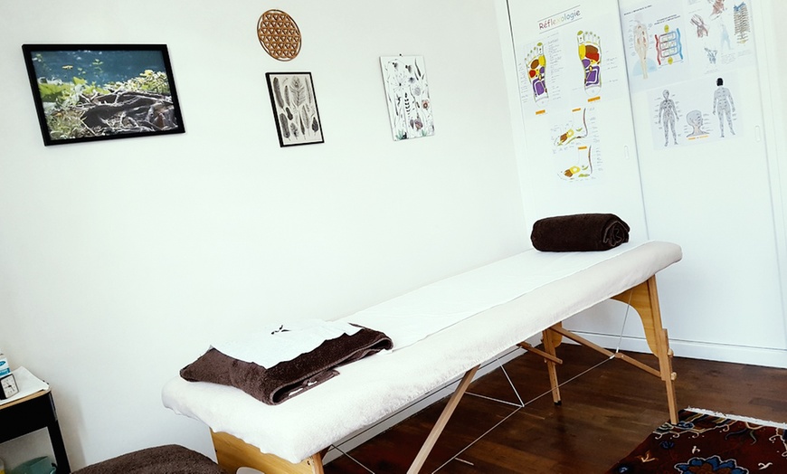 Image 2: Moments de détente et relaxation à Pleuven avec la réflexologie