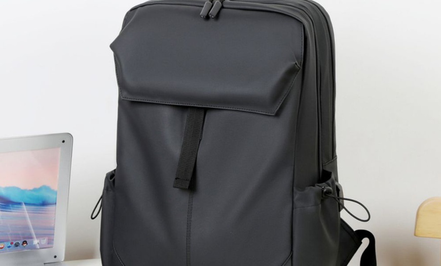 Image 6: Waterproof Large Capacity Backpack