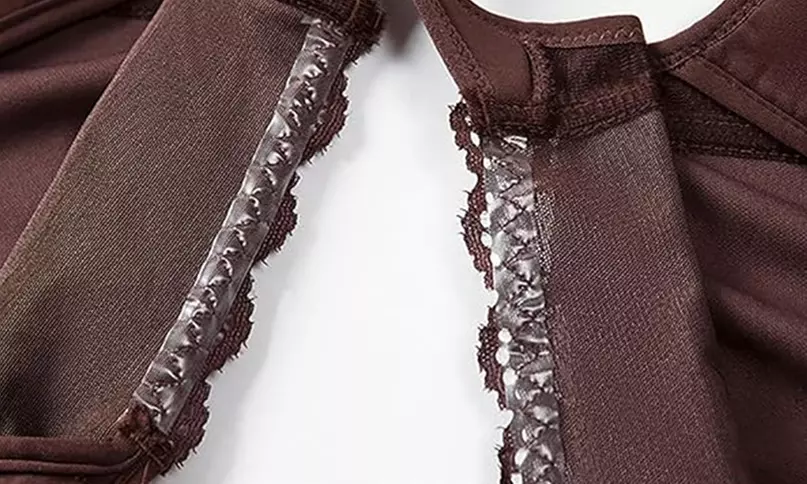 Women’s Lace Underwired Bra with Adjustable Straps