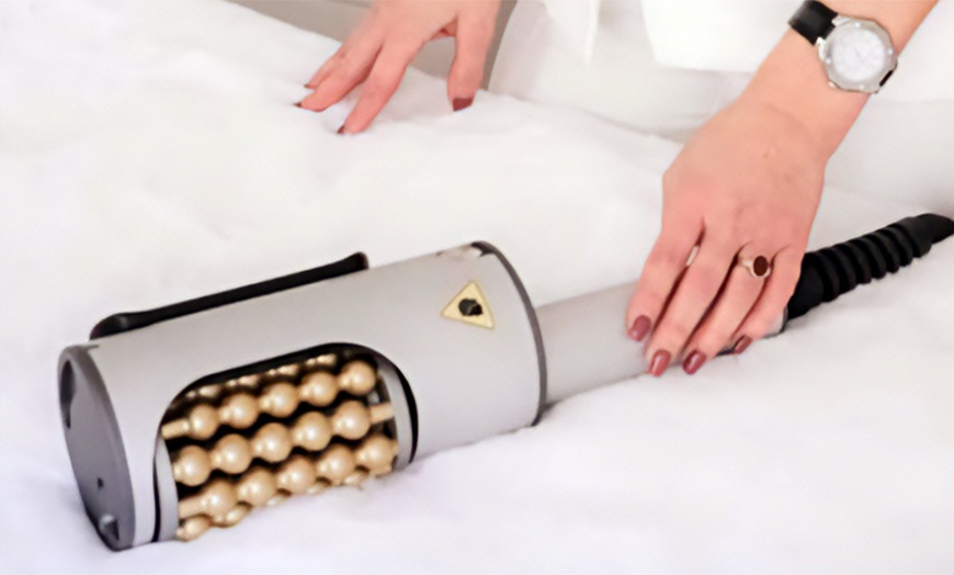 Image 3: 1-3x 60 Min. Anti-Cellulite-Massage mit Stratosphere für 1 Person