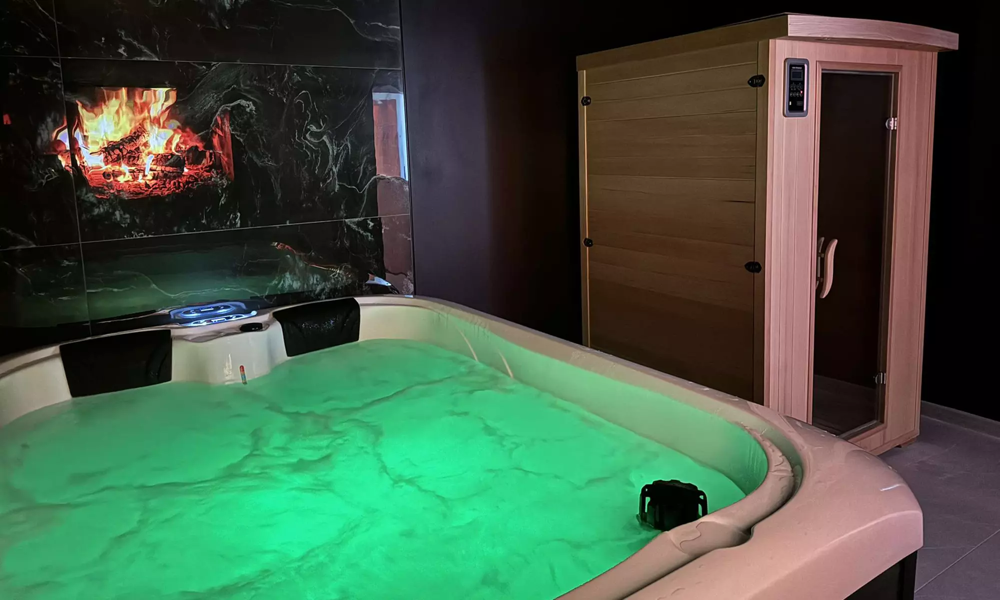 Proche Alès : une nuit en suite avec PDJ et spa, options repas