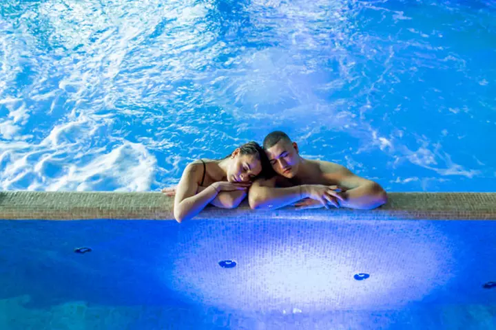 Fiuggi 4*: camera Superior con colazione, mezza pensione e Spa