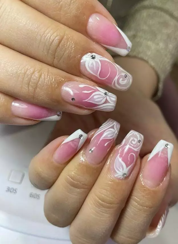 Lash & Brow Lamination Treatments for Long-Lasting Definition