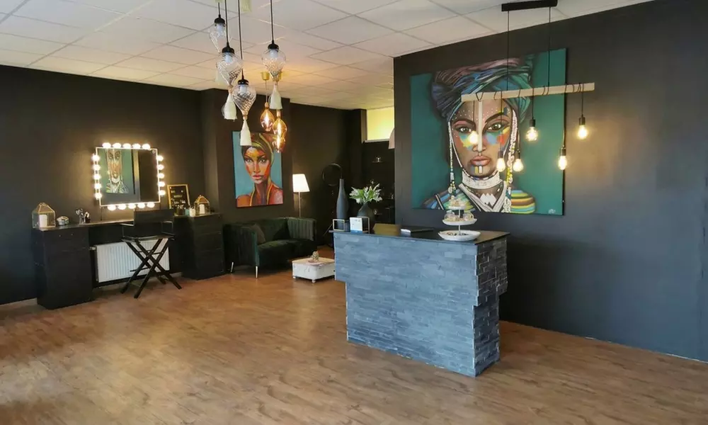 Wimpern-Lifting nach Wahl oder Augenbrauen-Lifting mit Färben & Zupfen