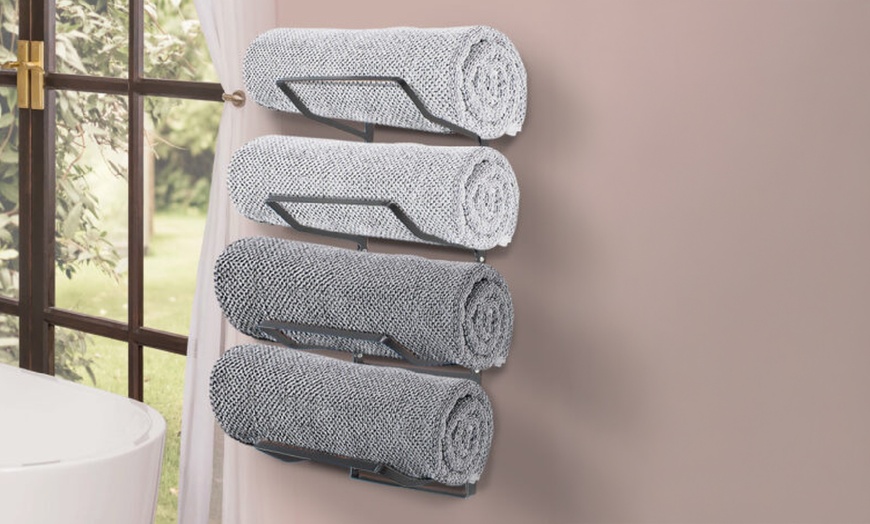 Image 2: Two- or Four-Tier Space-Saving Over Door-Mounted Towel Rail