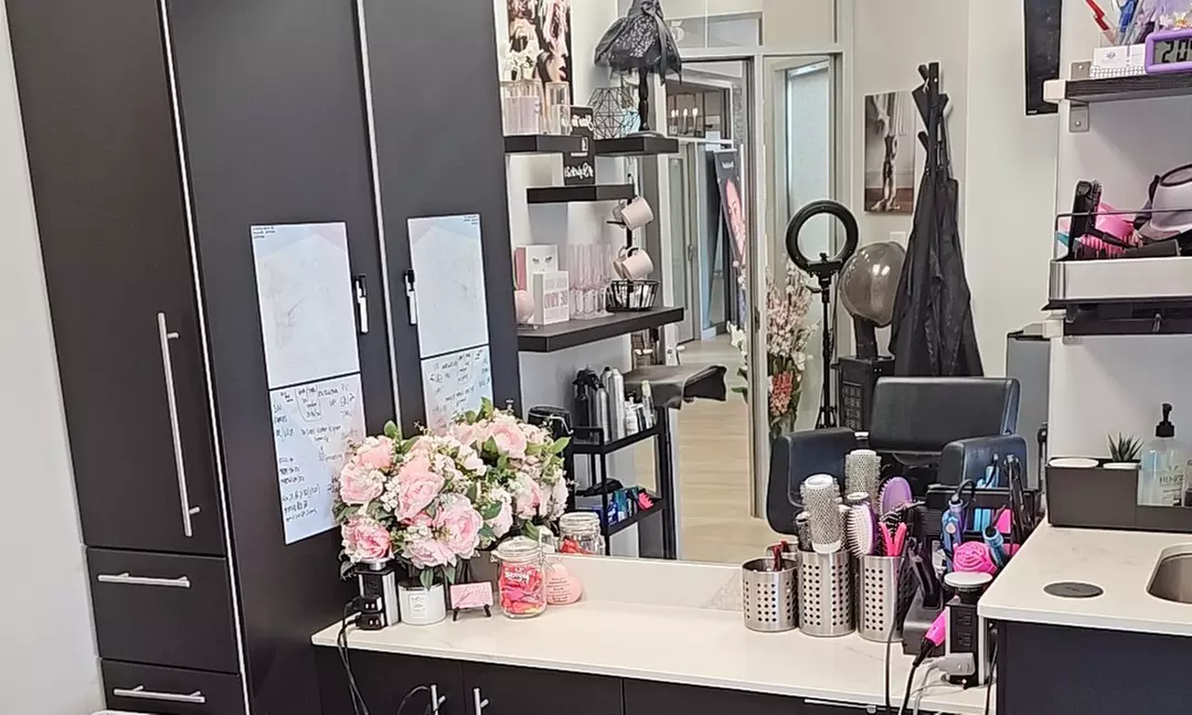 Get Smooth, Shiny Hair with Silk Press, Haircut, Conditioning!