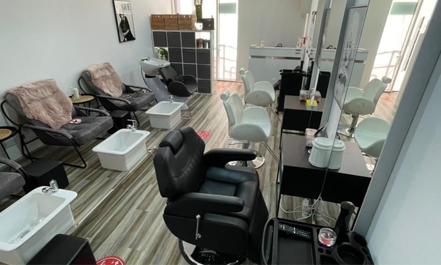 Image 2: Smooth, Silky, Stunning – Complete Waxing & Threading Packages Await