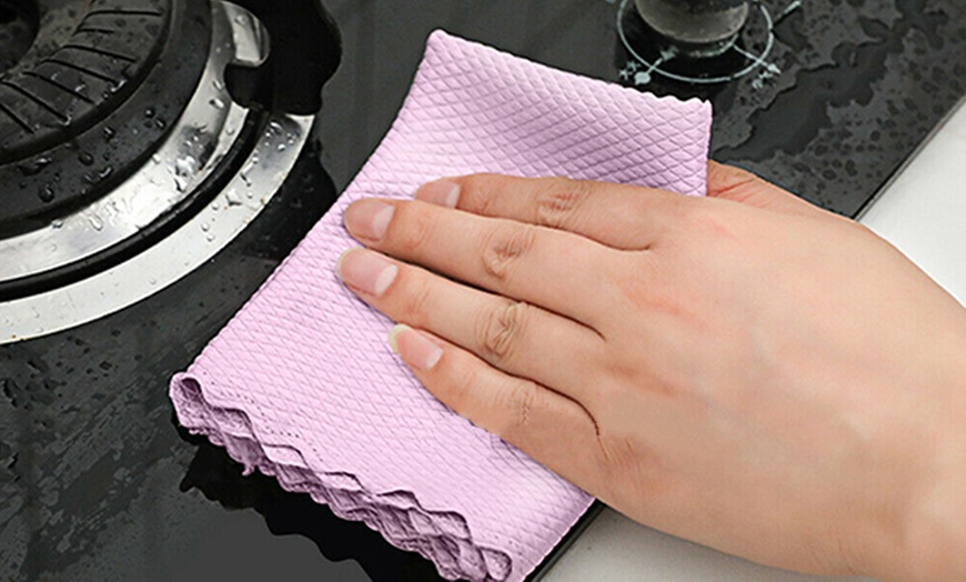 Image 5: Piece Cleaning Cloths