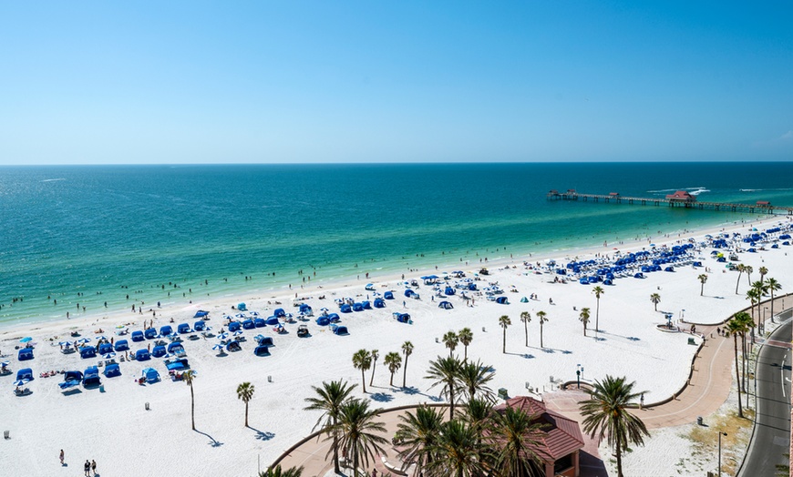 Image 5: 90-Minute Aromatherapy Massage with Full Spa & Hotel Access