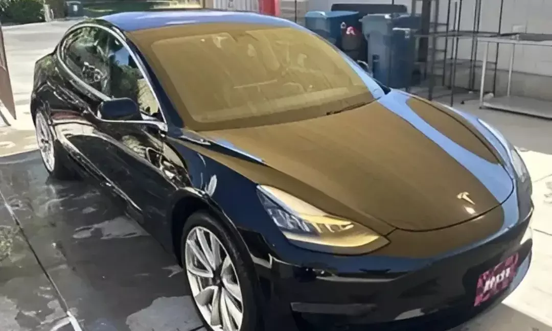 Basic Inside and Outside Detail + Hand Wax for Sedans, Crossovers/Small SUVs or Mid/Large SUV or Truck (Up to 19% Off) - Primary Image
