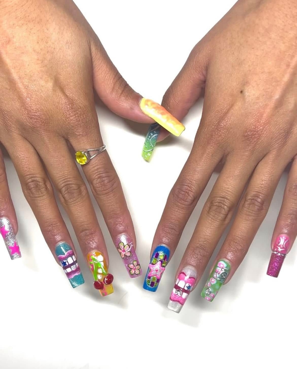 Transform Your Nails with Regular Manicure and Spa Pedicure