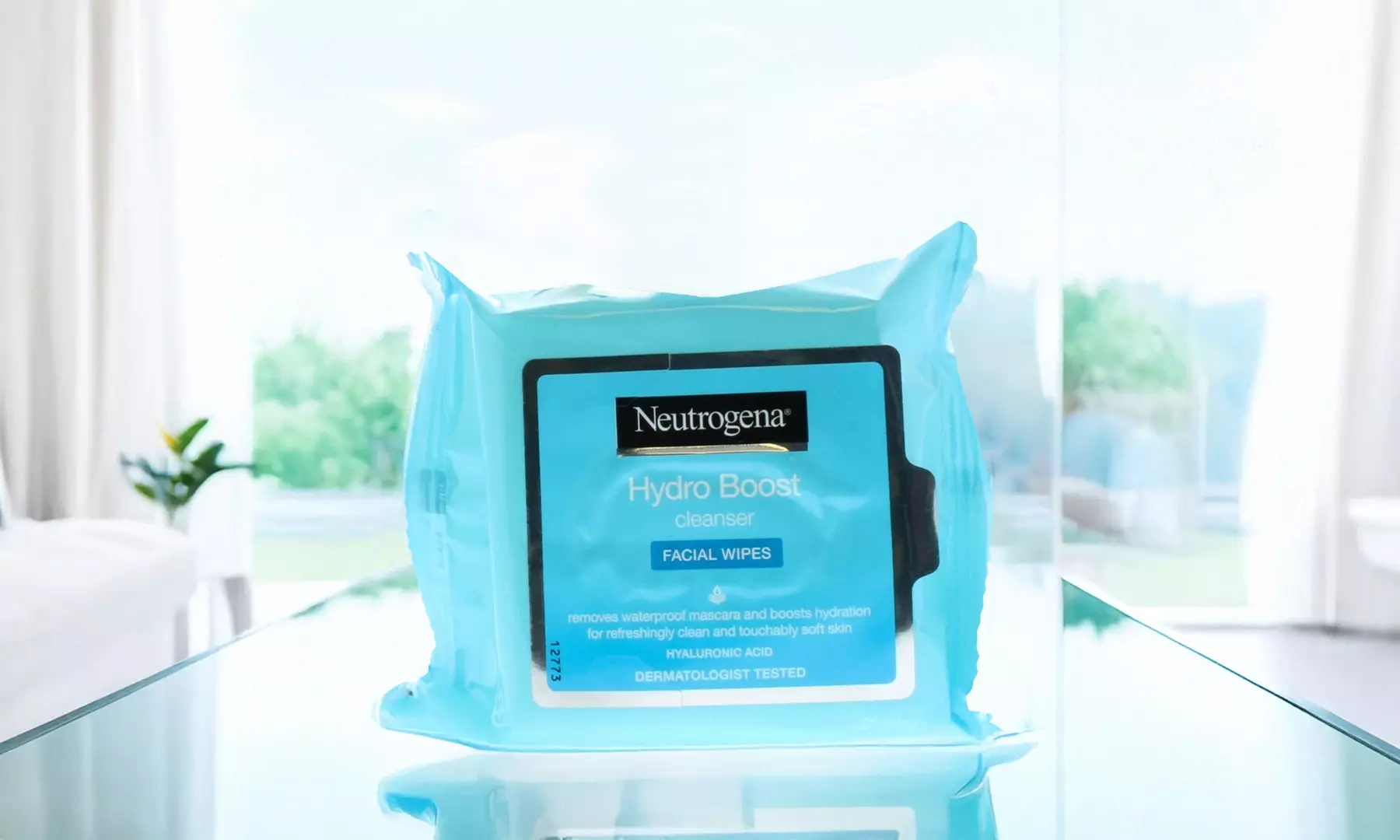 Neutrogena Hydro Boost Cleanser Facial Wipes (1, 2 or 3 Pack) - Primary Image