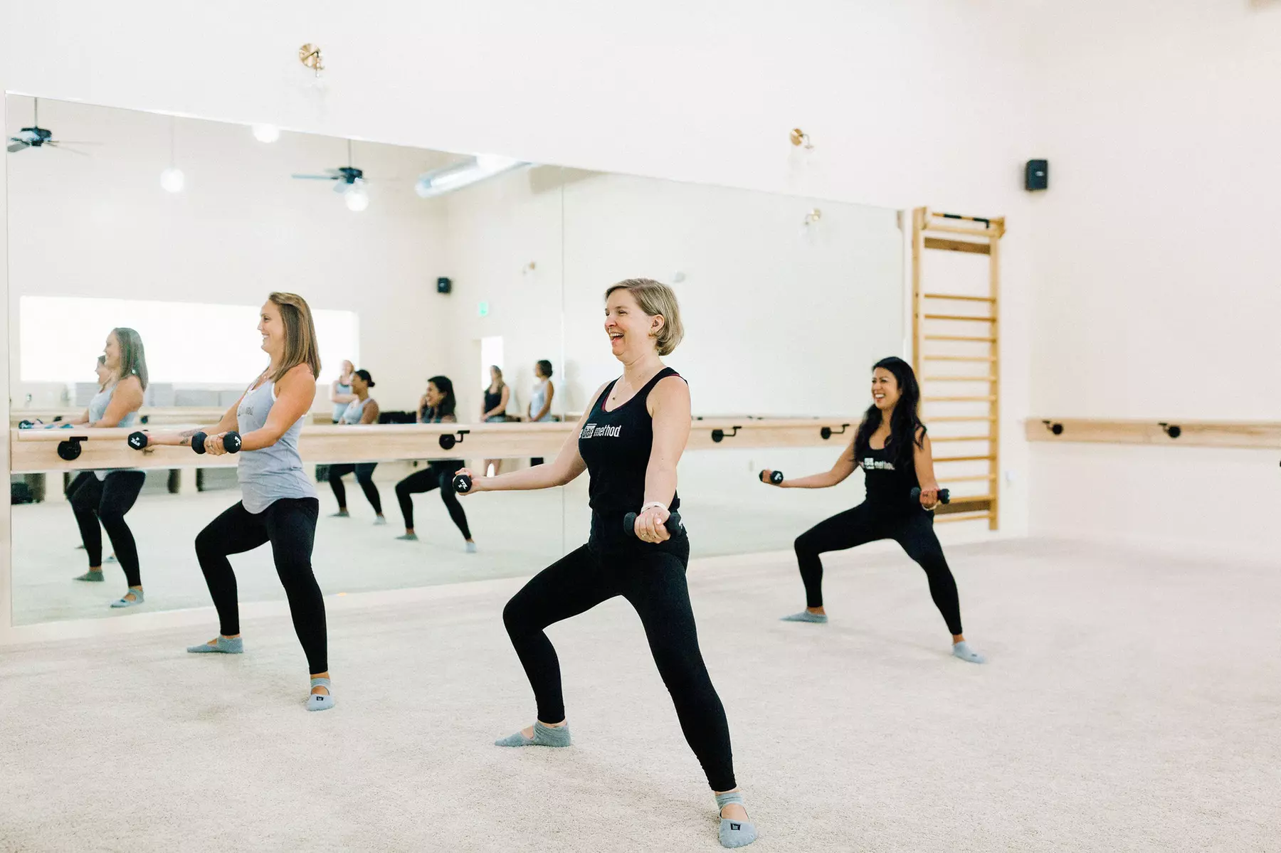 Sculpt and Tone with 5 or 10 Barre Classes!