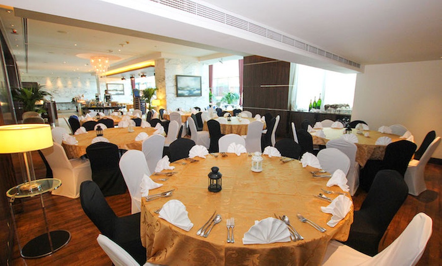 Image 11: 5* Iftar Buffet at Bonnington Hotel