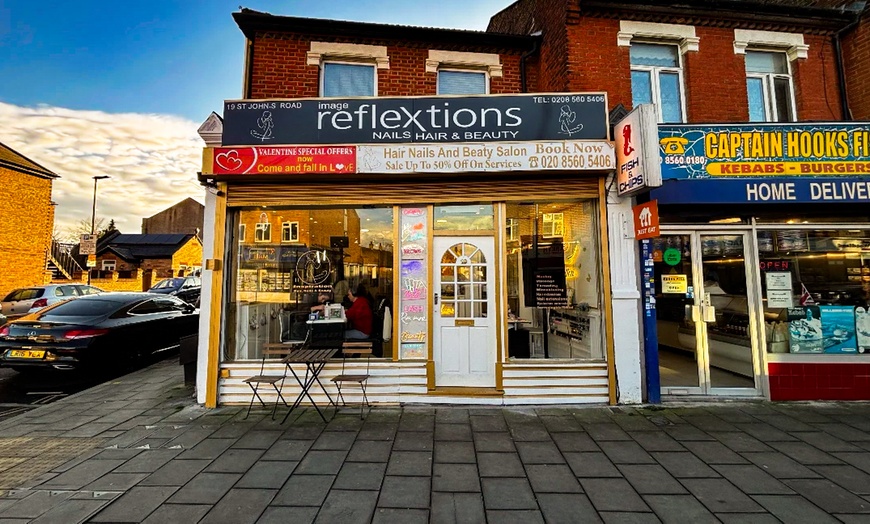 Image 3: Transform Your Lashes and Brows Effortlessly