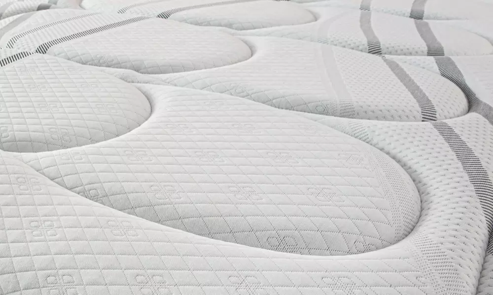 Matelas Signature hybride 30 cm, mémoire de forme et ressorts ensachés