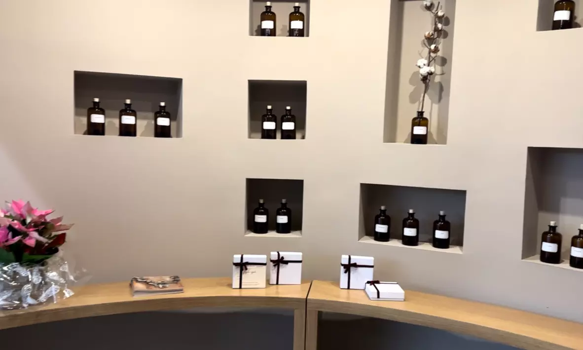 Masajes relajantes de 1 hora con opción de aceites esenciales o paquete de 3 sesiones Con un descuento del 69% - Image 7