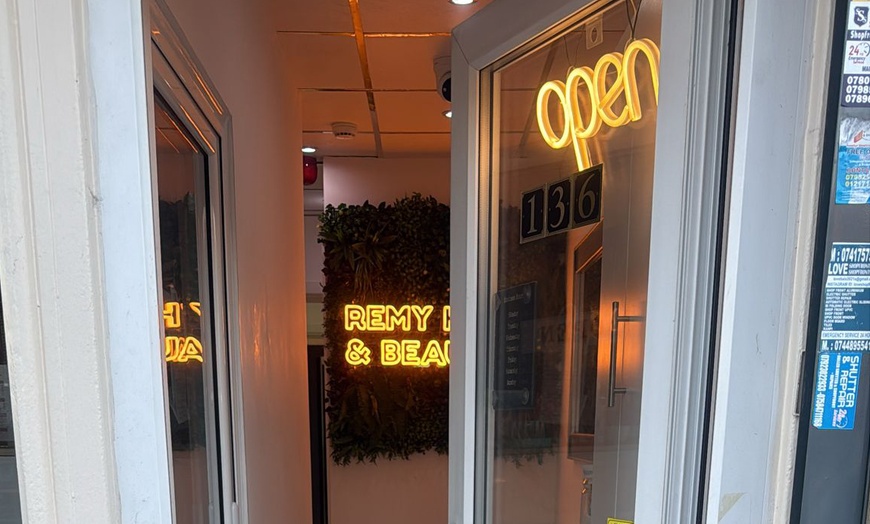 Image 3: Brazilian, Hollywood, Underarm, Full Leg, or Full Body Wax