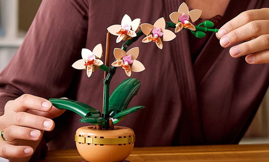 Image 3: Floral Building Block Set