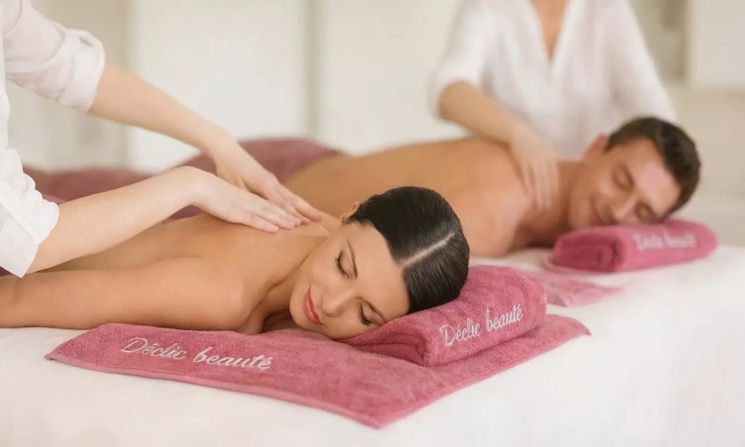 Accès spa privatif avec gommage et massage en option à Déclic Beauté