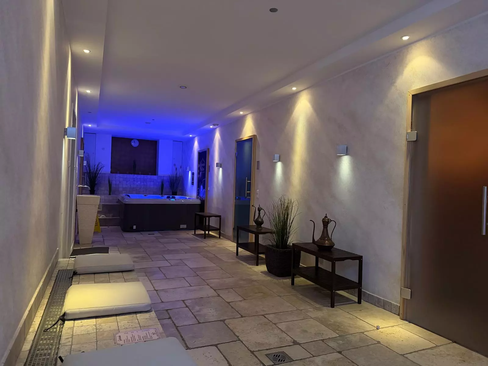 Hamam Premium Paket inkl. türkischer Tee für 1 oder 2 Personen