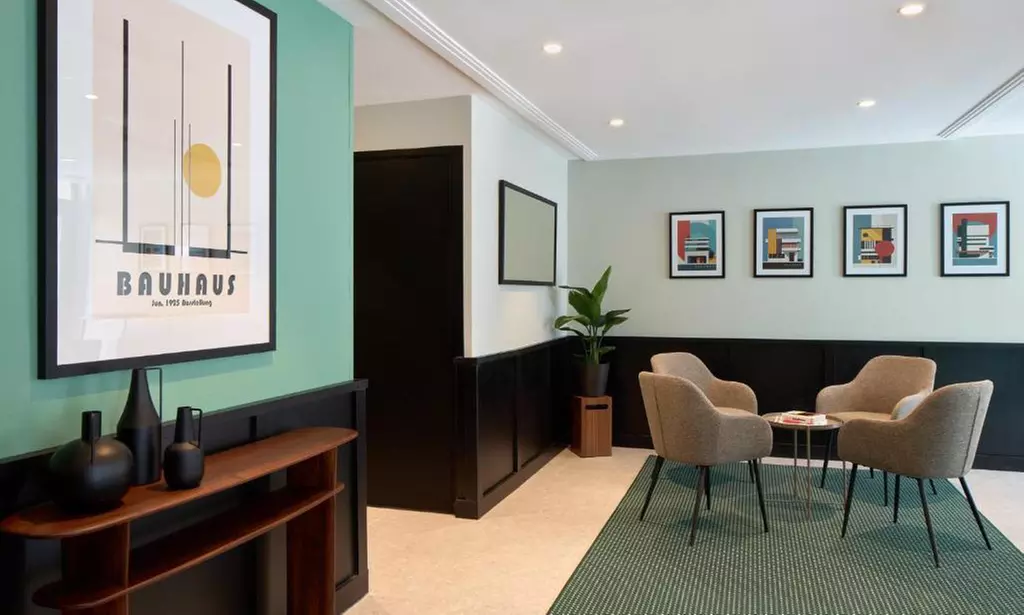 ✈ Parigi: Volo diretto più 2 notti in hotel 3*