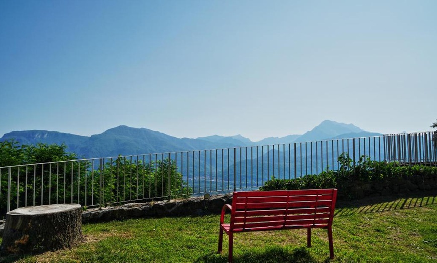 Image 25: Lucca: soggiorno in camera a scelta con colazione, cena, vino e e-bike