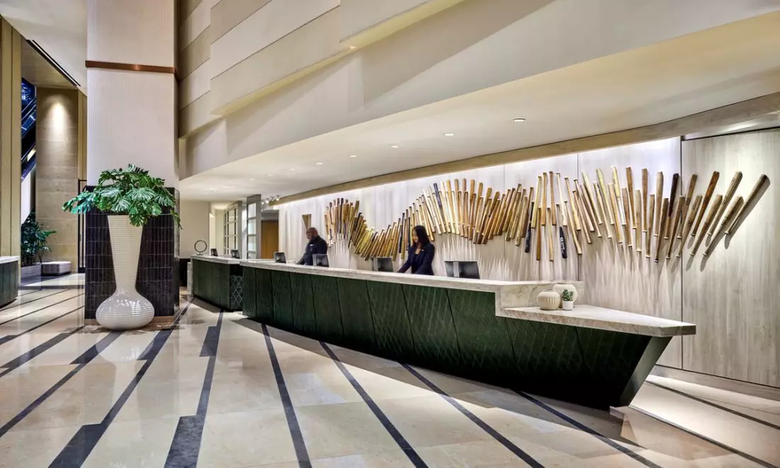 Member's Only: 4-Star Omni Hotel in San Diego's Gaslamp Quarter