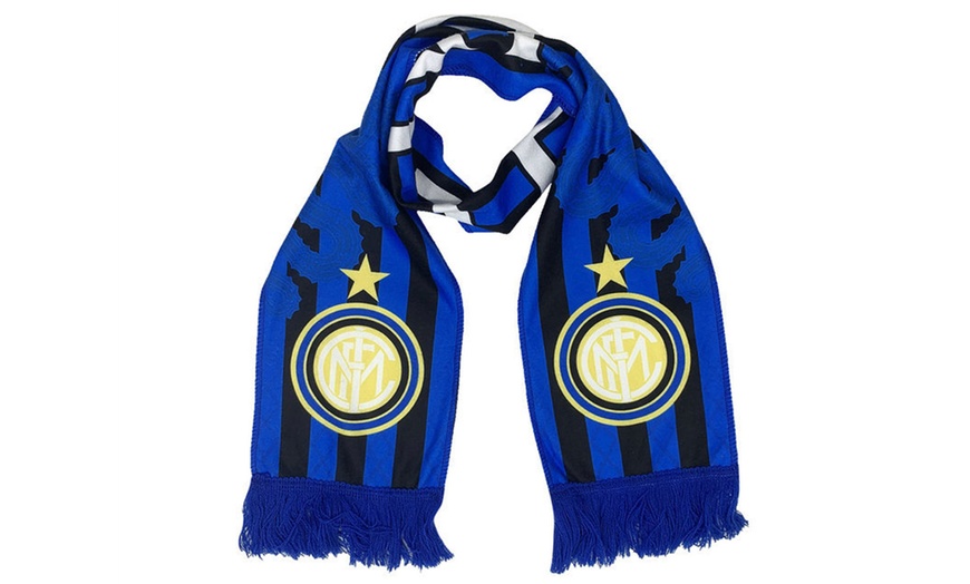 Image 9: Football Fan Club Warm Scarf