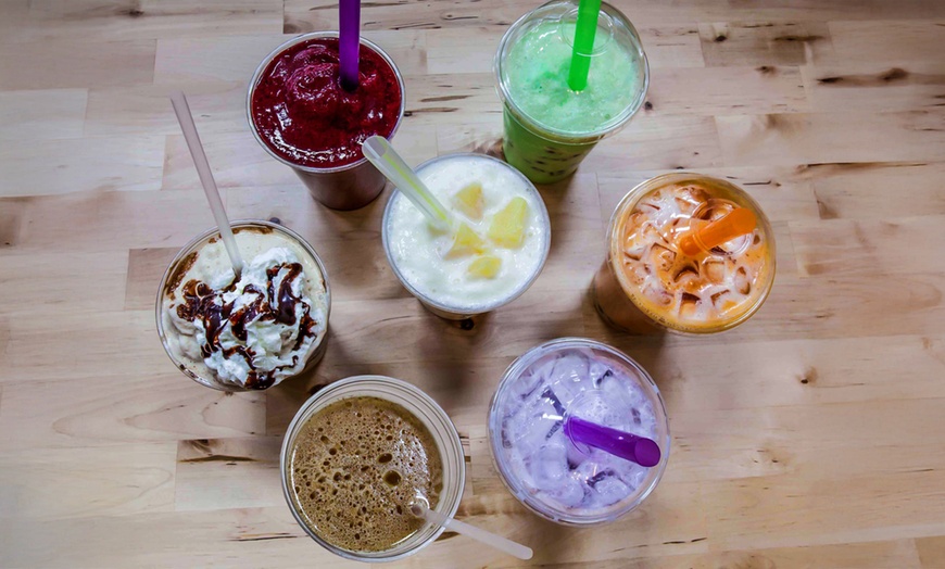 Image 2: Treat Yourself with $15, $20, or $30 Towards Vibrant Juices & Boba Tea