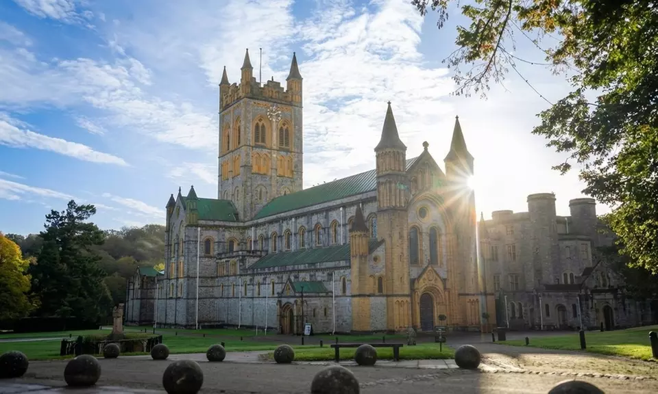 Devon: 1-3 Nights stay with Dining & Breakfast Options