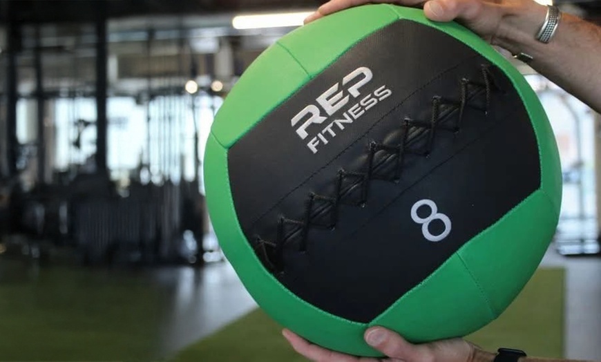 Image 4: Join Fitness Classes for One Month or Two Weeks