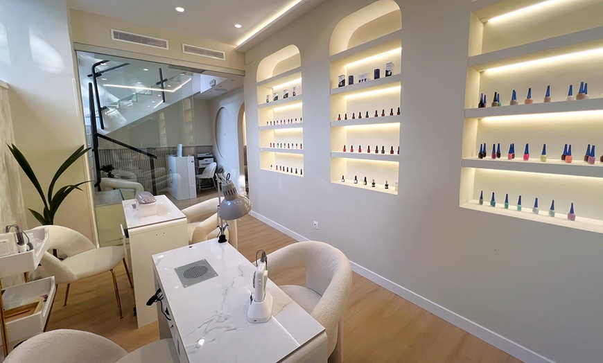 Image 7: Masaje corporal con opción a craneofacial para 1 persona