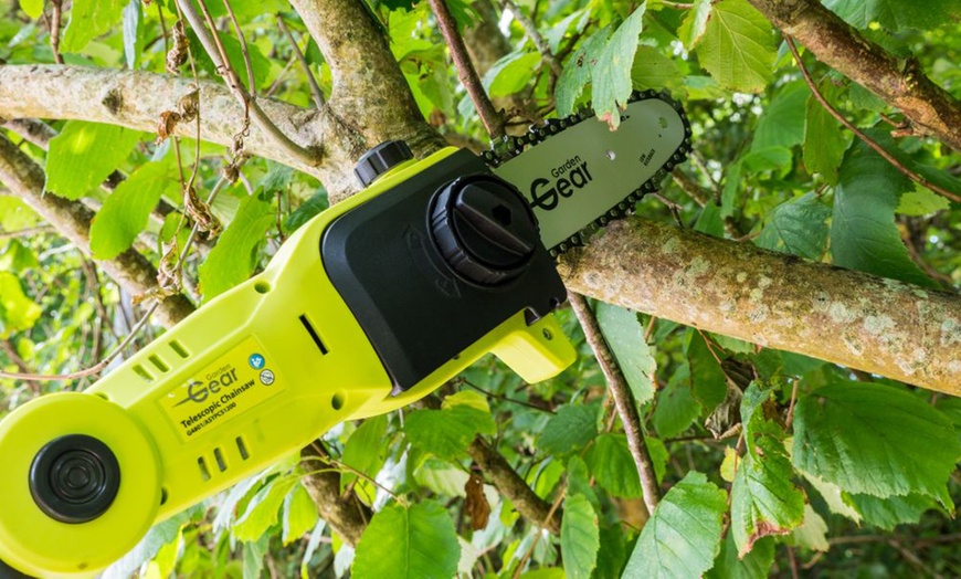 Image 8: Garden Gear Telescopic Chainsaw + Optional Spare Battery - 3 Models