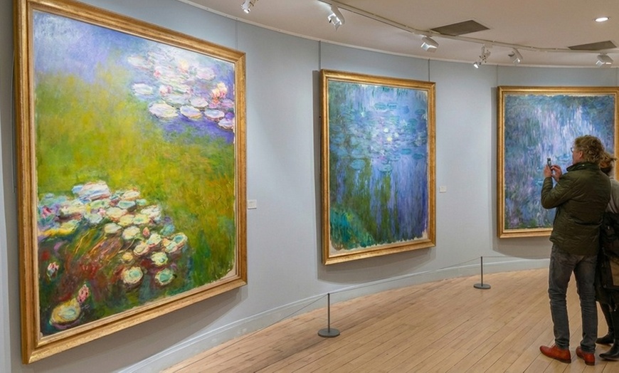 Image 12: Near Paris: double room with breakfast