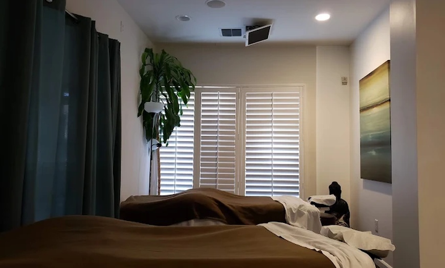 Image 3: Up to 40% Off on Couples Massage at Whole Body Chiropractic and Massage