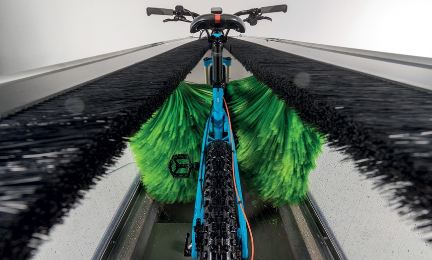 Image 5: 1 - 10 technische Fahrradreinigungen mit der cyb® Fahrradwaschanlage