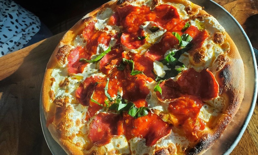 Image 3: 2 Hour Pizza Making Class Upto 4 People with Open Bar