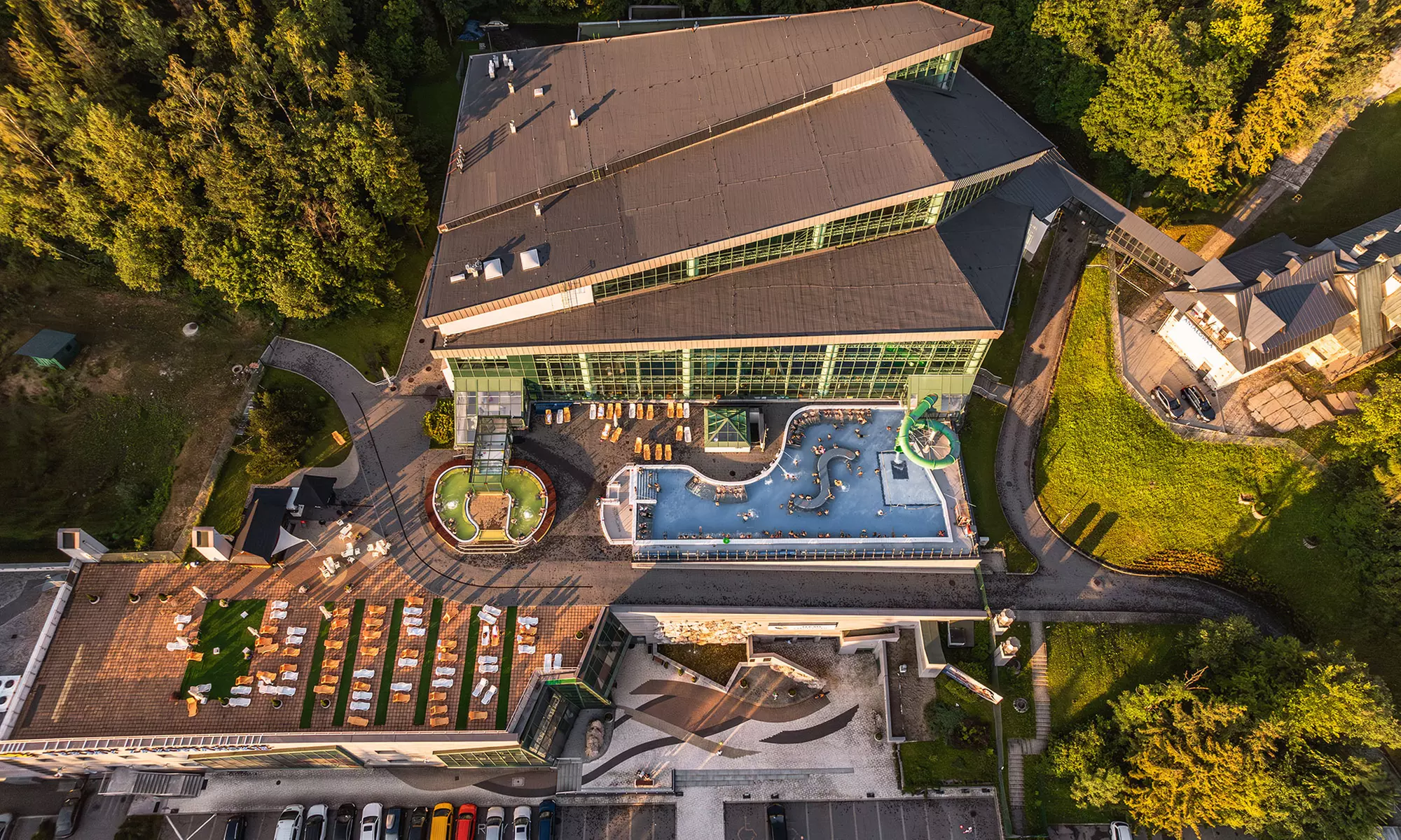 Termy Zakopiańskie: bilety do term i saun dla 1-2 osób lub rodzinne