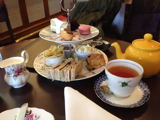 Champagne Afternoon Tea, Classic or Gin and Tonic